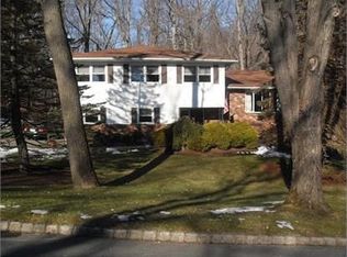 2 Millstone Dr, Morris Plains, NJ 07950