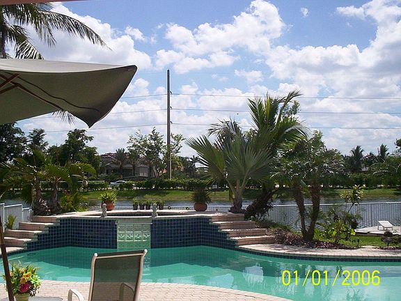 Beautiful heated pool & spa area