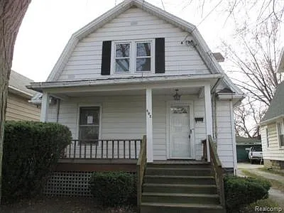 605 W 3rd St photo 1