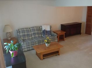 14010 Davey Dr, Florissant, MO 63034