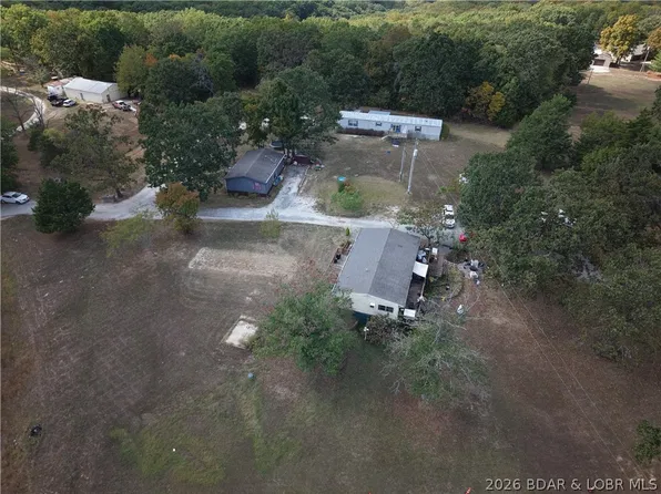 39 Petticoat Jct, Camdenton, MO 65020