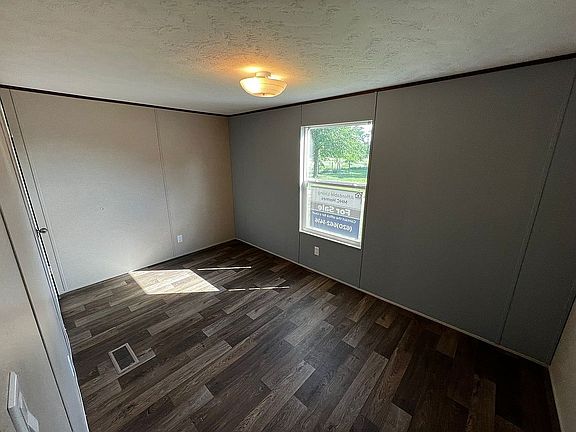 3rd image of 1707 E Blanchard Ave #29