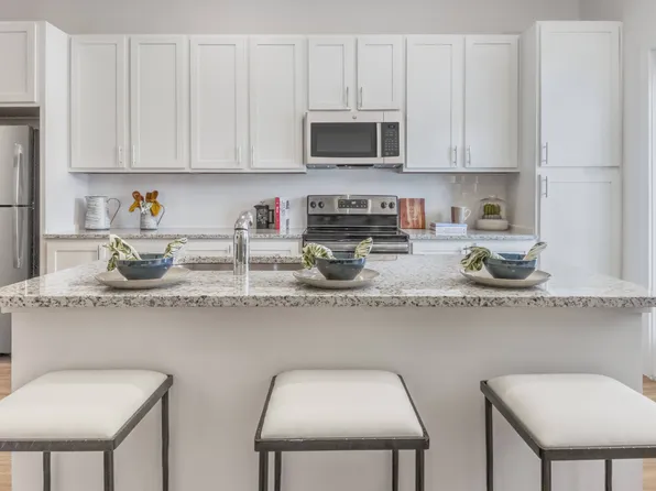 The Mason at Six Mile Creek