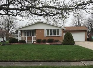 21 Biscayne Dr, Lancaster, NY 14086