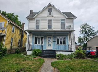 118 W Walnut St, Mount Union, PA 17066