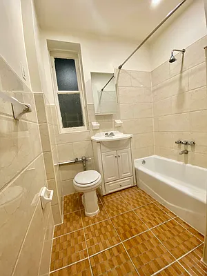 Rented by Master Key Realty And Associates LLC | media 12