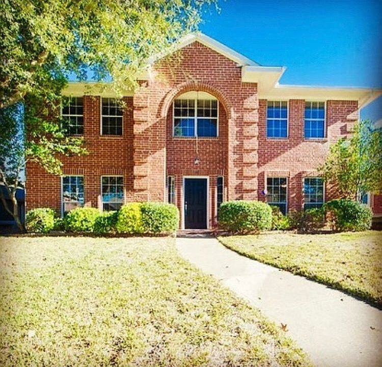 1st image of 2410 Whitetail Dr