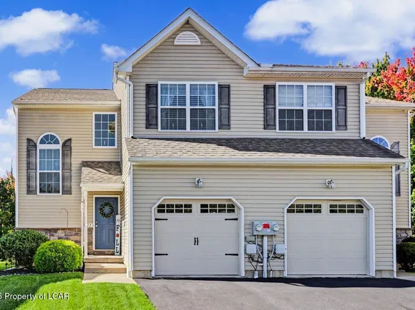 122 Player Court Dr, Drums, PA 18222