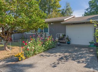 132 Roake Ave SE, Castle Rock, WA 98611