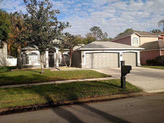 3rd image of 15633 Eastbourn Dr