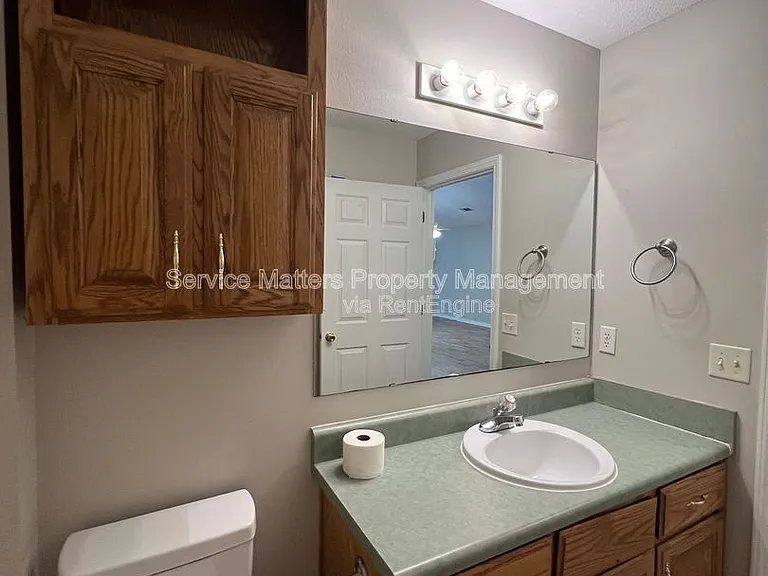 5959 Sleepy Hollow Ct — Photo 29