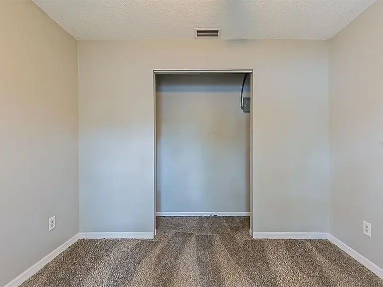 1841 Beachway Ln — Photo 11