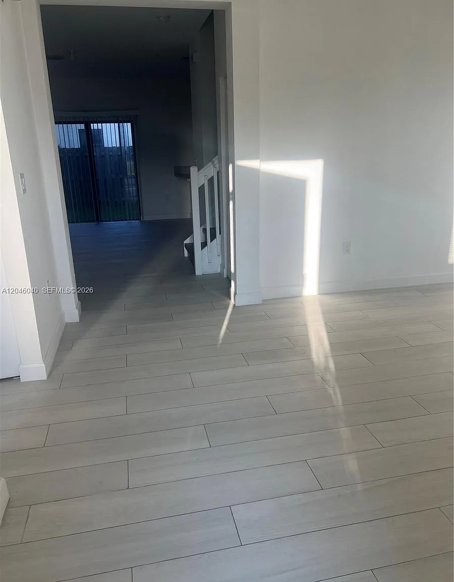 Via Ventura Neighborhood — Photo 4