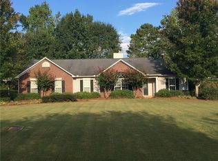 1963 Saint Charles Ct, Auburn, AL 36830