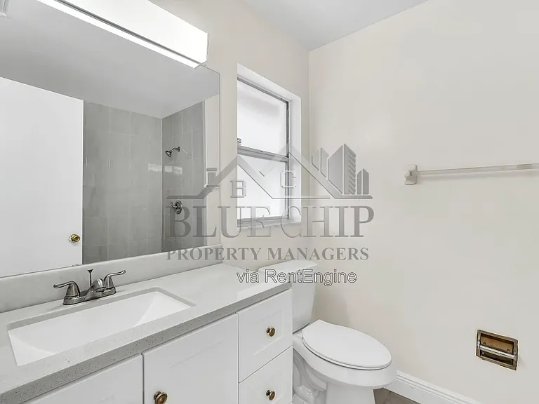 5322 Jade St — Photo 16