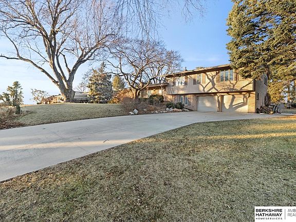 4th image of 7054 Starlite Dr