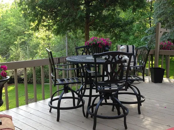 21739 Parklane Rd, Farmington Hills, MI 48335