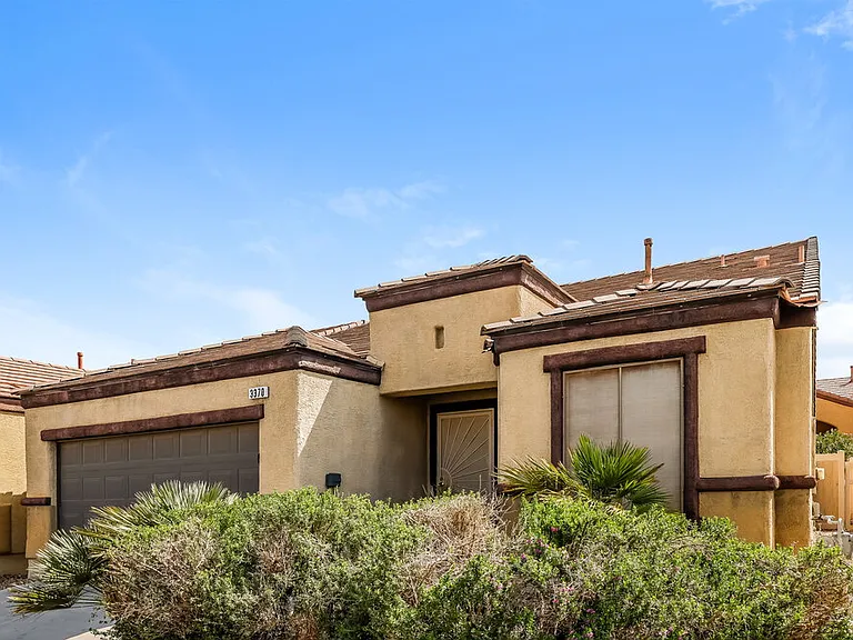 3370 Wasatch Cedars St — Photo 3