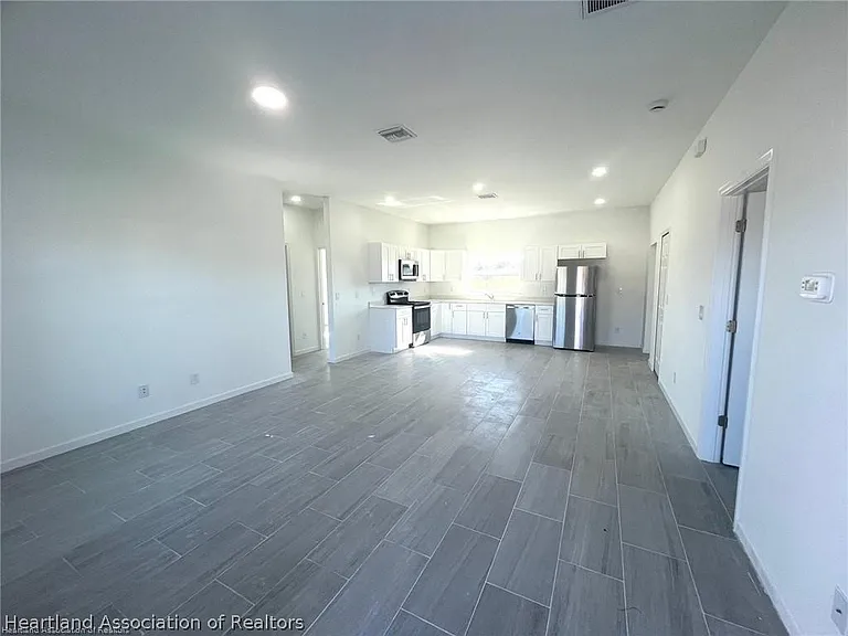 751 Pacific St — Photo 3