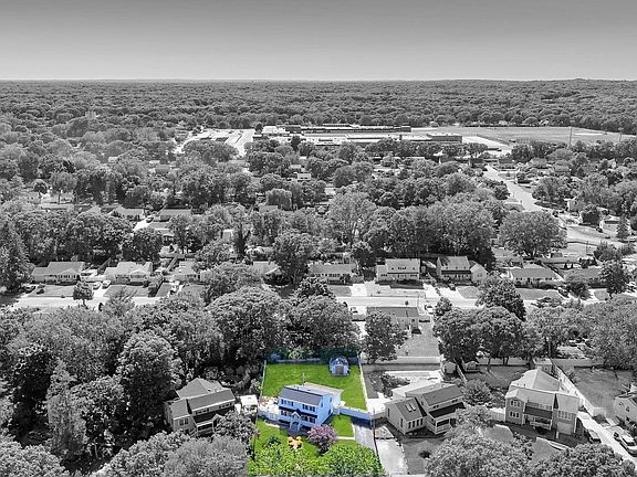 4th image of 22 Wagon Lane E