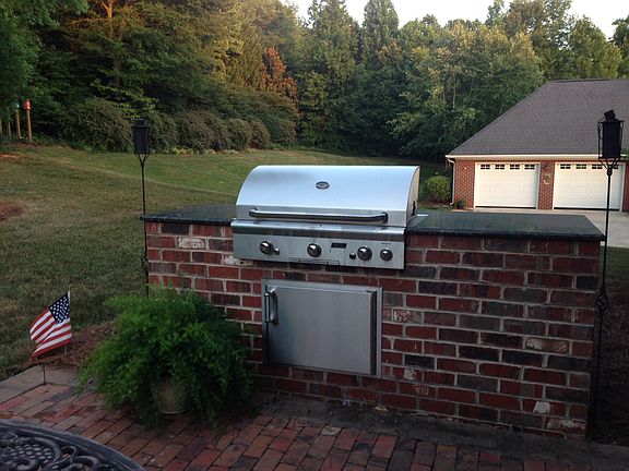 Patio with built in grill