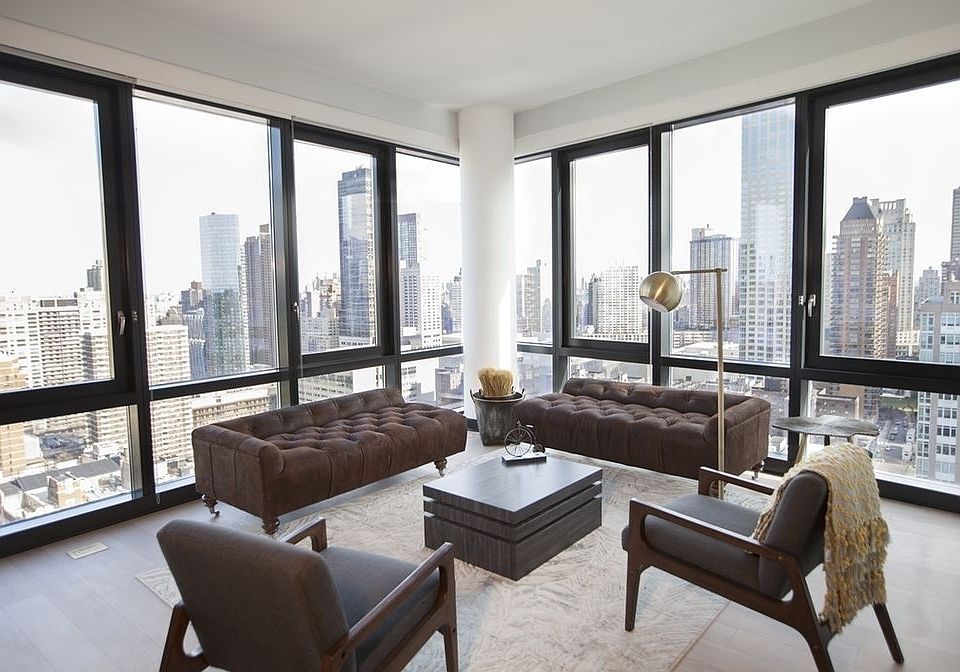 1st image of 21 W End Ave APT 2610