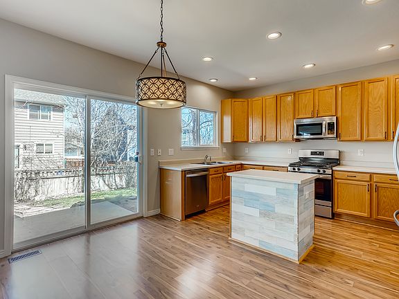 4th image of 5059 Gull St