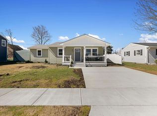 216 Hughes Ave N, Cape May, NJ 08204