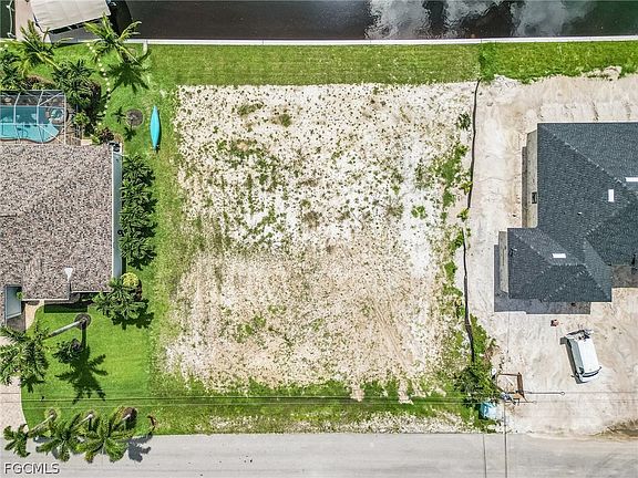 2nd image of 2521 NW 41st Ave