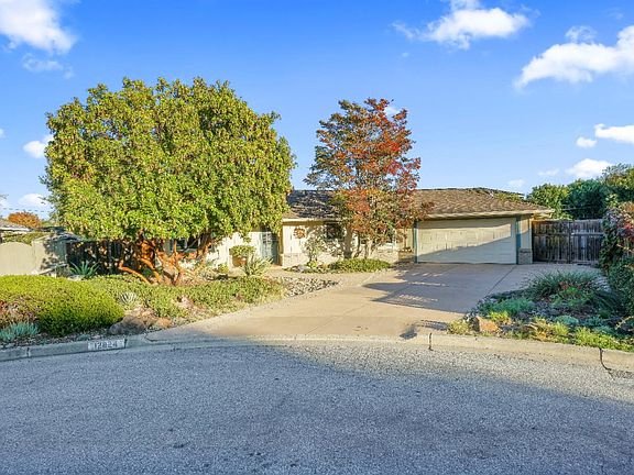 3rd image of 12824 Saratoga Glen Ct