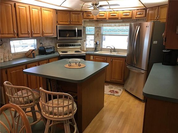 2nd image of 488 Nettles Blvd