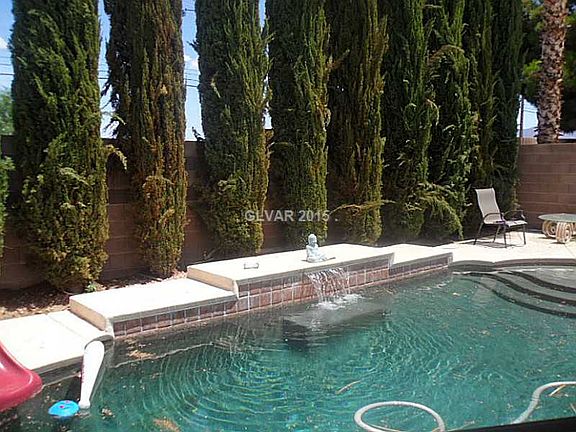 5th image of 6978 Troubador Dr
