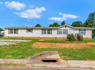 3 Mandalay Ct, Pelzer, SC 29669