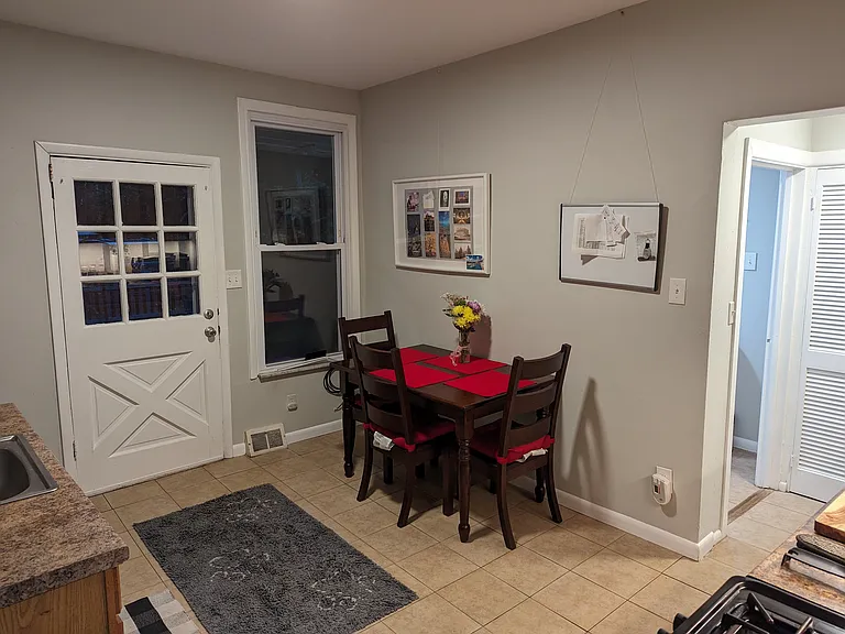 621 Kirtland St — Photo 27