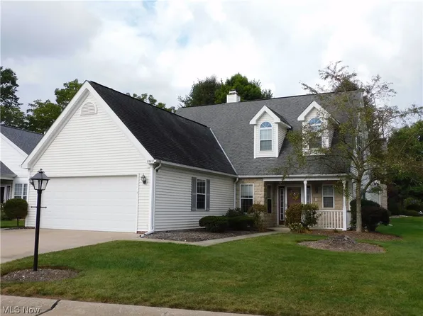 8502 Creekside Dr, Northfield, OH 44067