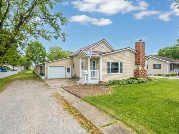 753 W Centennial St, Nappanee, IN 46550