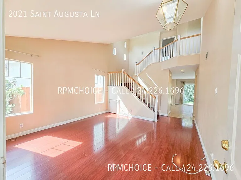 2021 Saint Augusta Ln — Photo 3