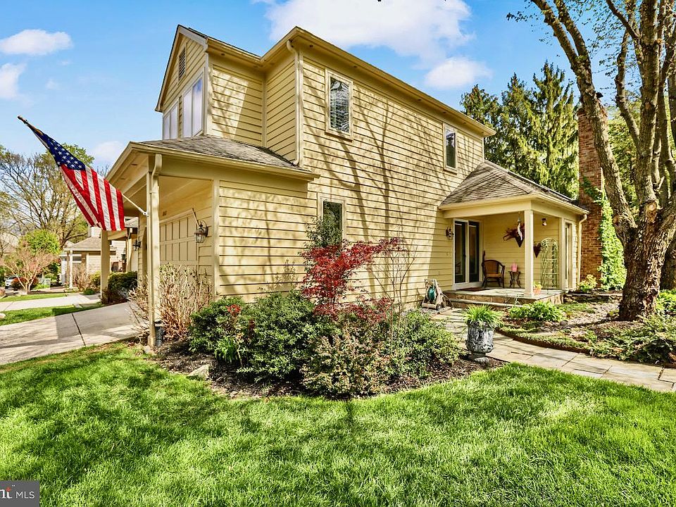 1st image of 10527 Elmsway Ct