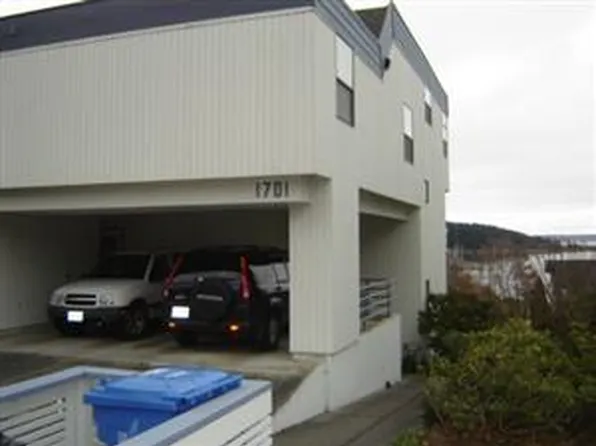 1701 SE 9th Ave #1, Oak Harbor, WA 98277