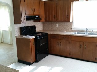 2571 6th St, Bath, PA 18014