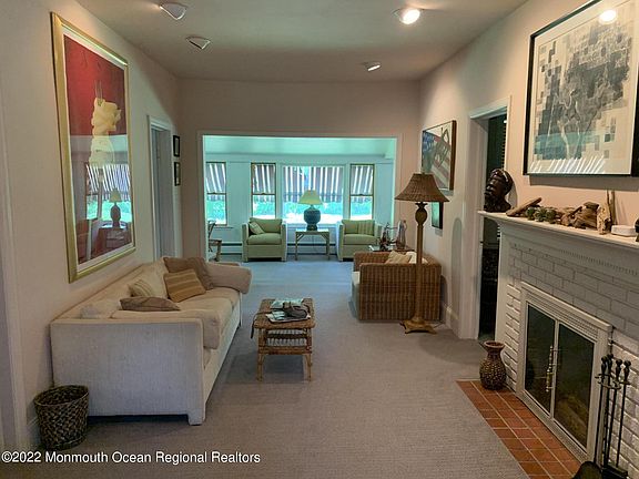 3rd image of 5 Beacon Blvd #A