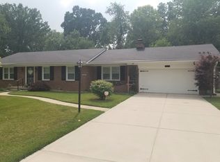 5510 Rahke Rd, Indianapolis, IN 46217