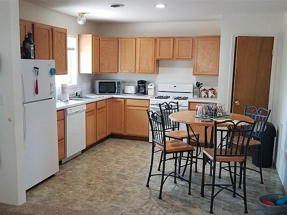 2nd image of 336 E 19th Ave