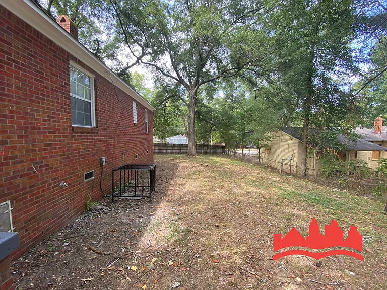 3572 Suzanne Dr — Photo 14