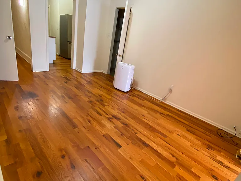 44 Washington St #3 — Photo 3