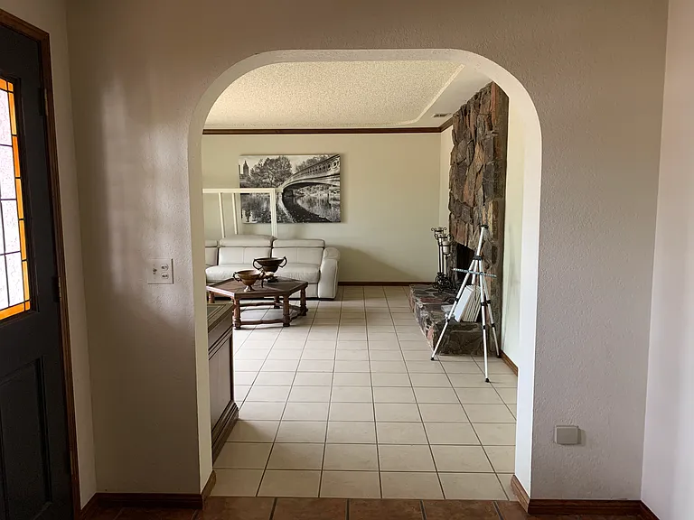 San Marino Ln — Photo 3
