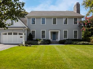 22 Dartmouth Rd, Sag Harbor, NY 11963