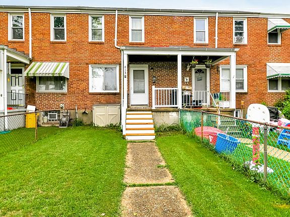 2nd image of 413 M St NE