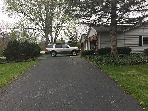 5th image of 102 Norlick Dr