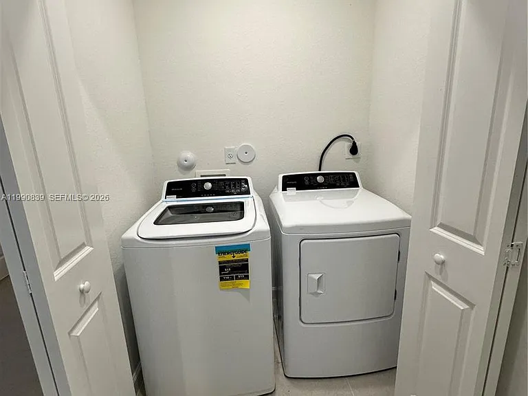 2889 SE 25rd 2889 Homestead #2889 — Photo 7